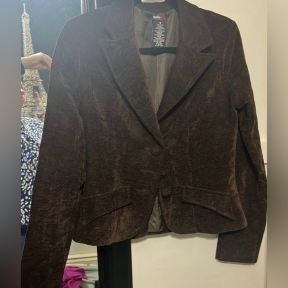 Studio Y Brown Blazer, Size Small, Three Buttons